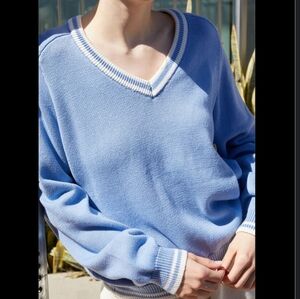 🦋Brandy Melville Nikki Sweater